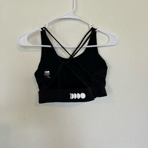 oneiro Black Strappy Padded Sports Bra Size Medium